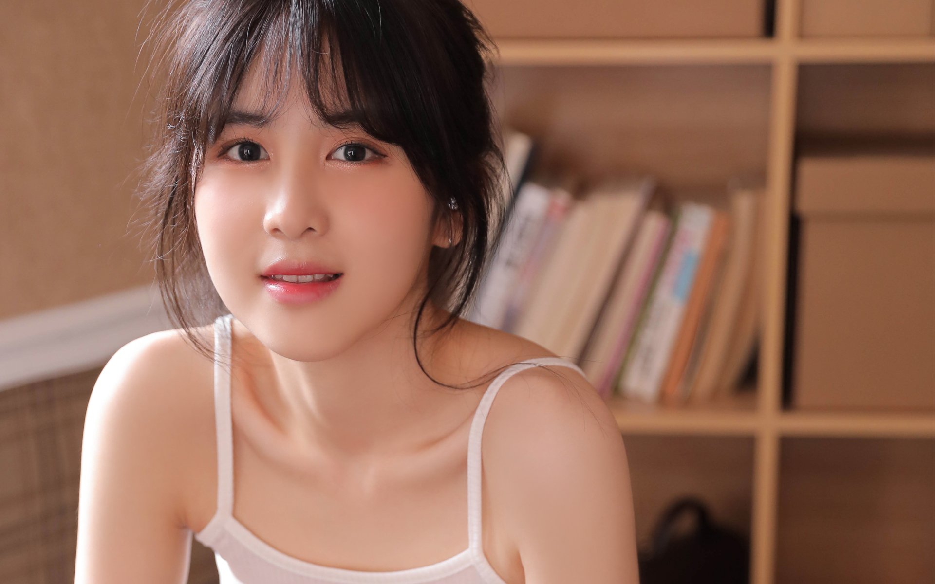 赛道上的无人驾驶赛车试验,无人驾驶智能车比赛