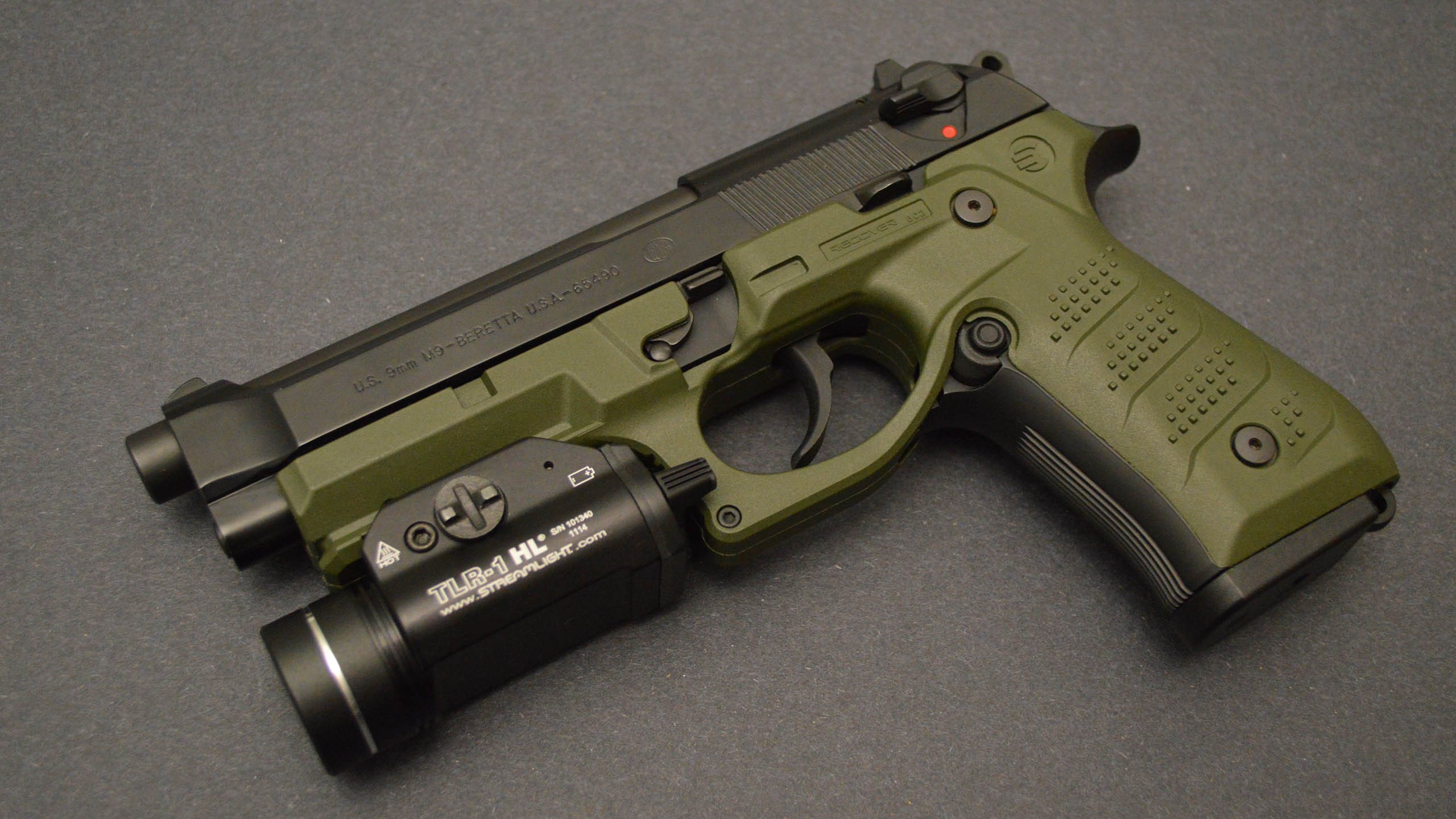 中国队中场卡瓦尼在巴黎奥运会上展现出强大的进攻组织能力,卡瓦尼进球庆祝动作