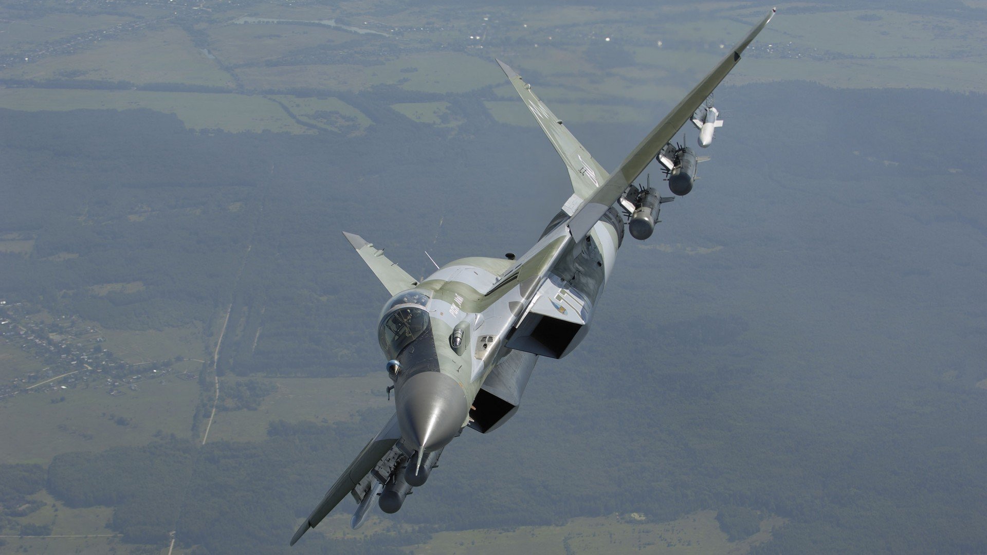 墨尔本联年轻阵容潜力巨大，墨尔本球星