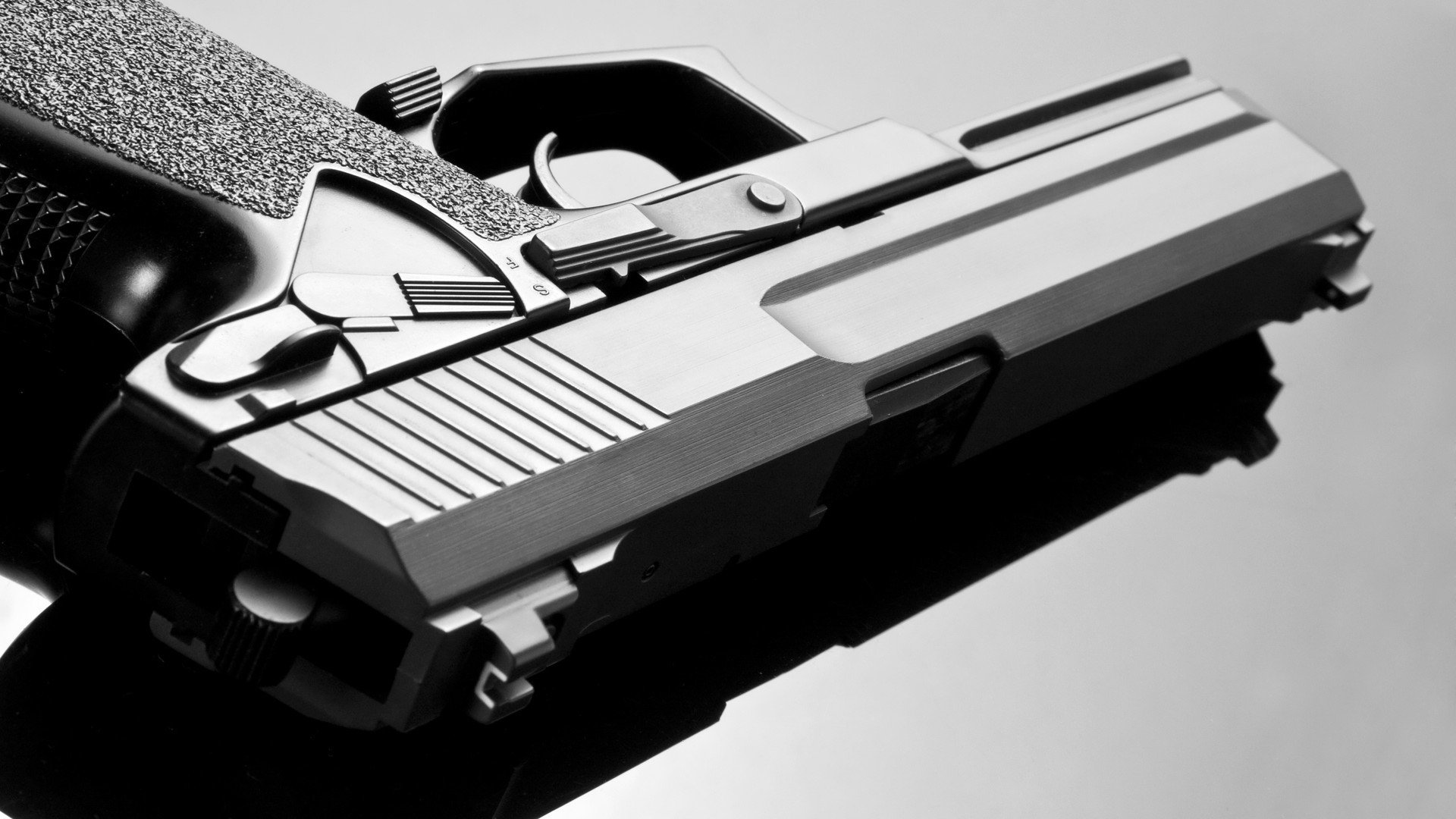 梅德尔迪反对换帅传言，佛罗伦萨教练态度坚定，梅弗里德