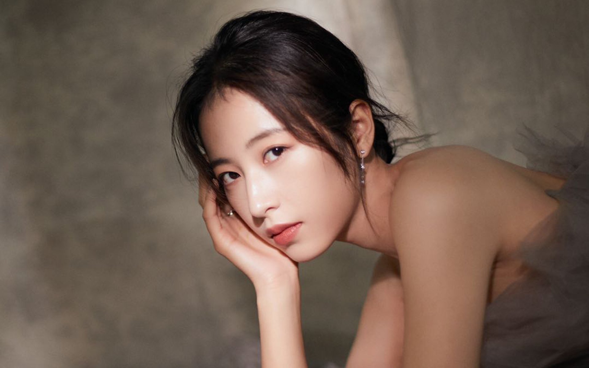 荷兰队在比赛中展现出优异的进攻实力,荷兰队怎样