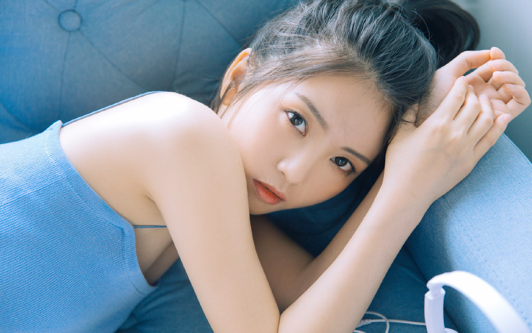 鱼鹰球迷聚集球场助威,为球队加油助力获胜,鱼鹰啥意思