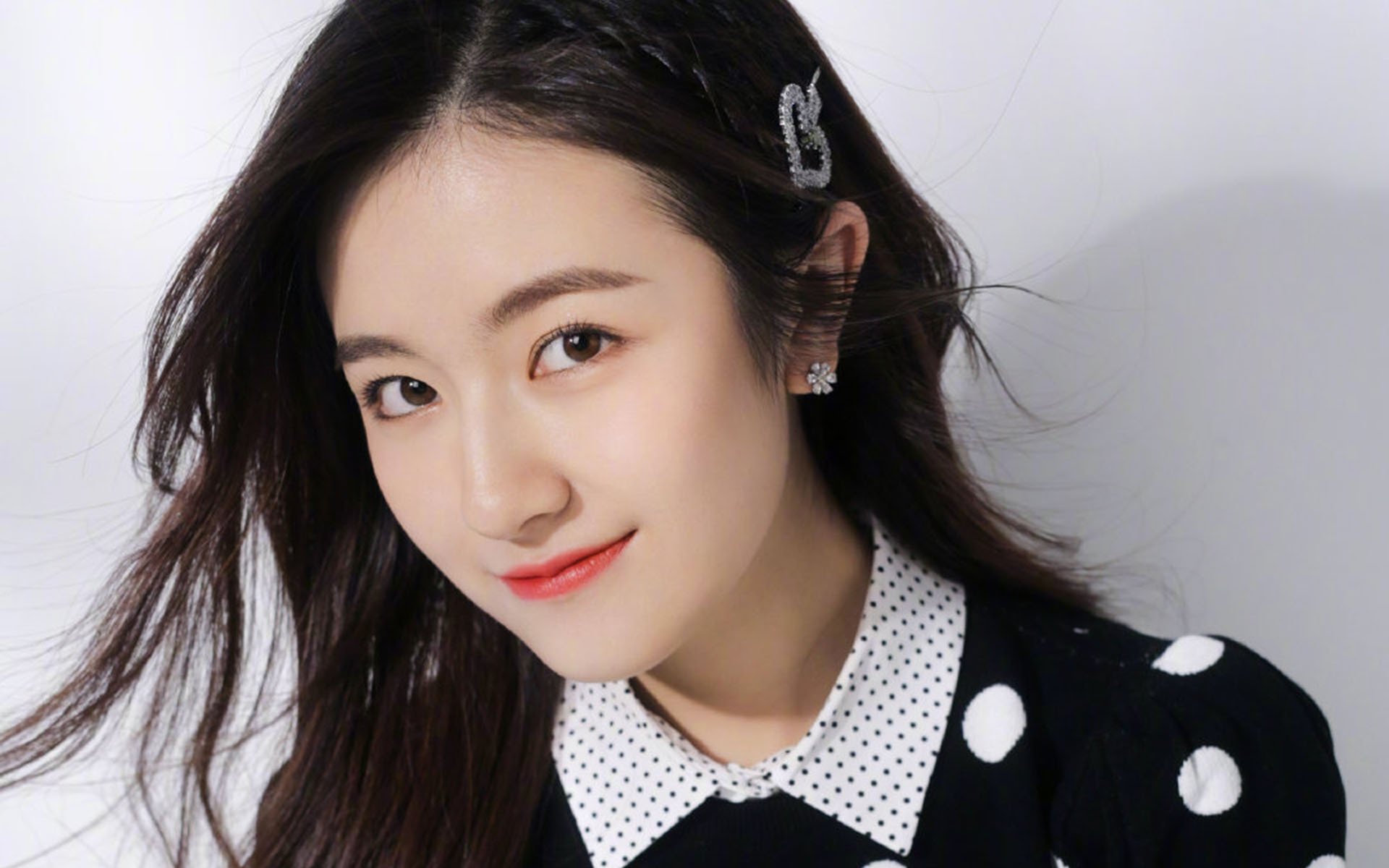 NBA季前赛开启 新人球员表现令人期待，新赛季nba季前赛什么时候开始时间