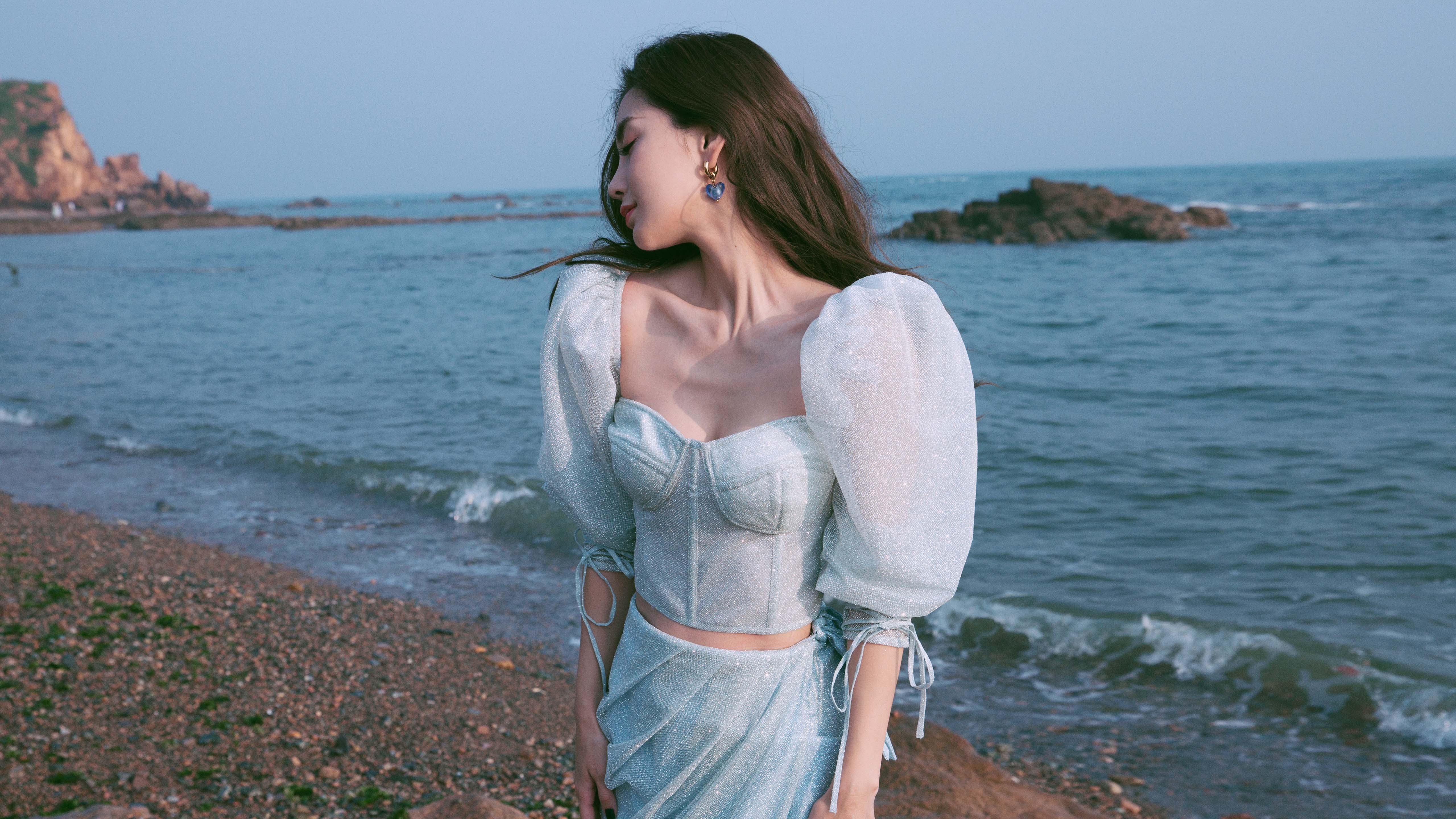 青少年足球比赛跨年举行，培养坚韧意志与团队合作精神，青少年的足球联赛