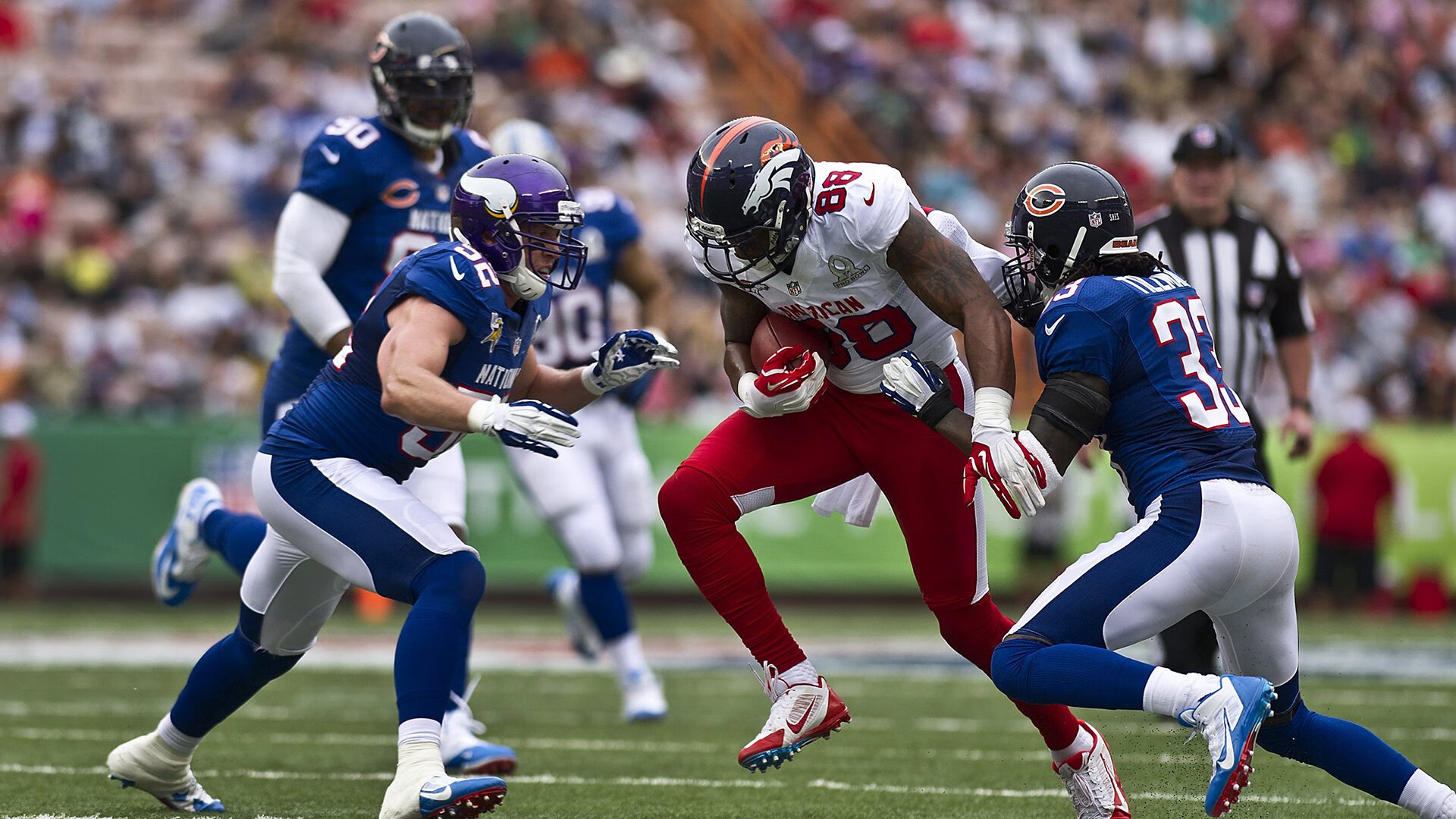 【赛场魅力】棒球场上的战术和技巧揭秘,棒球场视频