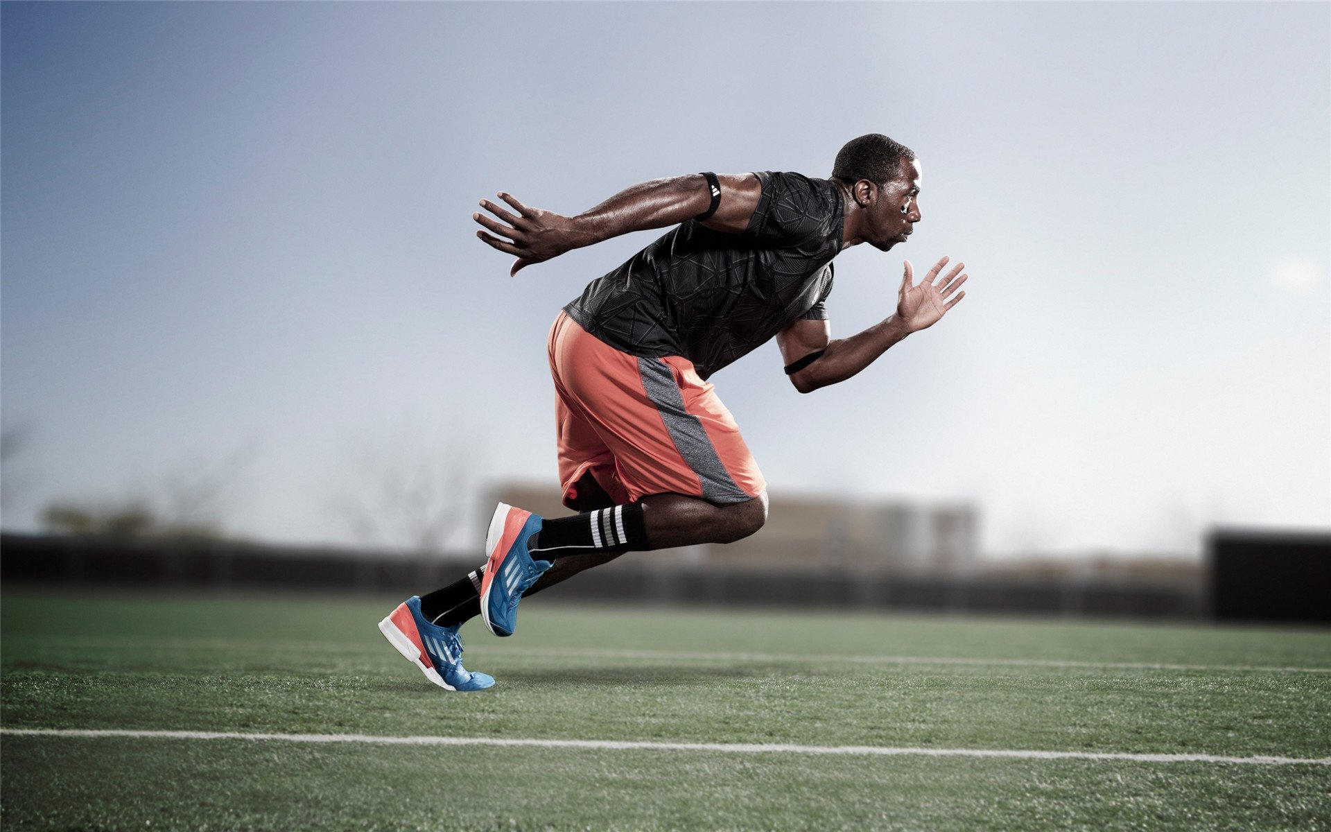 全国青少年篮球体育舞蹈节在武汉精彩展开,融合多元素表演,少年篮球舞蹈秀视频